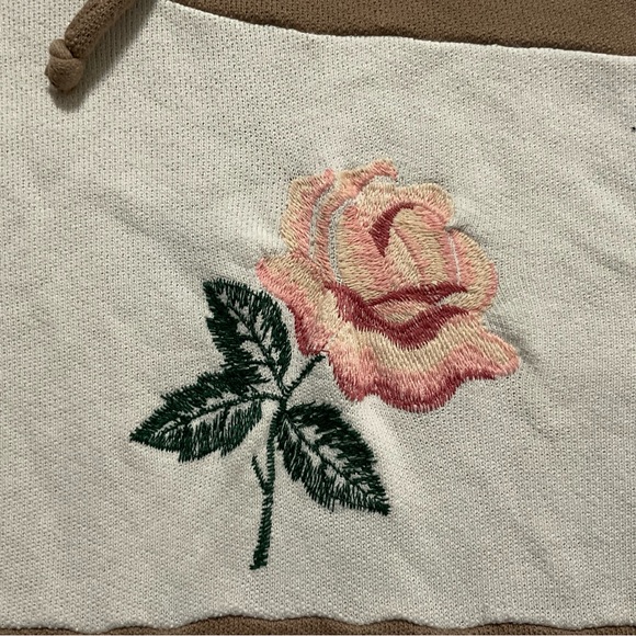 Vintage WILDFOX Hoodie Sweatshirt Embroidered Flower Pullover Floral Women’s S - Picture 3 of 11